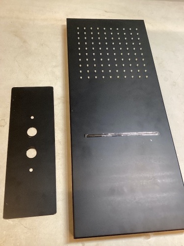 22" Matte Black Wall Mount Rainfall Shower Head - Lot 271