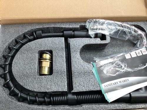 Kitchen Faucet Pull Down Sprayer, Matte Black - Lot 321