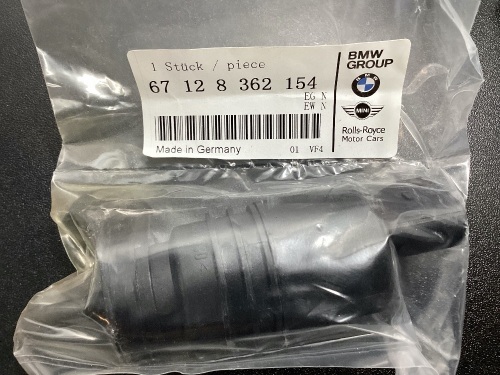 Windshield Washer Pump for BMW E36 E46 E53 E83 E85 318i 320i 323i X3 X5 Z4 - Lot 167