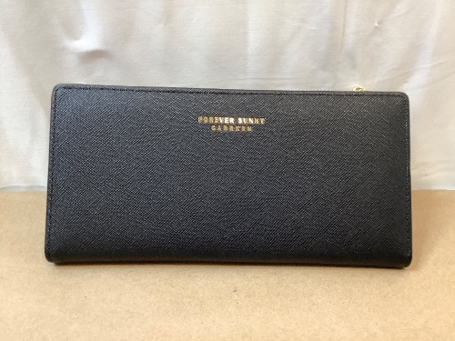 Forever Sunny Carrken Women's Wallet - Lot 227