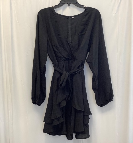 Women's Long Sleeve V Neck Tie Waist Dress, Size XL - Lot 212