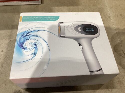 Photon Hair Removal and Beauty Apparatus - Lot 403
