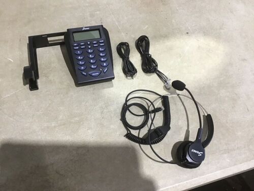 Seneo Hands-Free Call Center Corded Headset & Phone - Lot 890