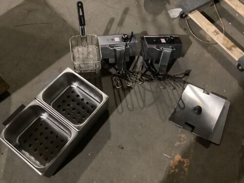 Electric Countertop Deep Fryer  - Lot 456