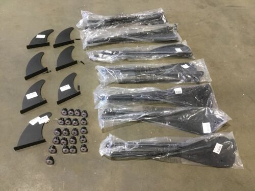 Lot of (7) Stand Up Paddle Board Fins, (7) Oars & (21) Pressure Guages - Lot 115