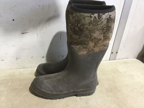 RedHead Camo Utility Waterproof Rubber Boots for Men, Size 11 - Lot 463