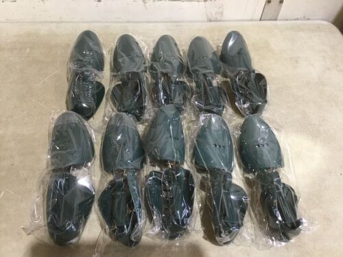 Lot of Shoe Stretcher Shape Holders  - Lot 898