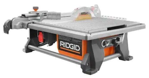 6.5 Amp Corded 7" Table Top Wet Tile Saw - Lot 704