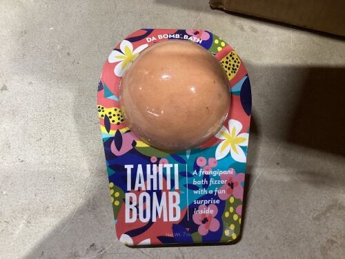Lot of (22) Da Bomb Bath Fizzers Tahiti Bath Bomb - 7oz - Lot 394