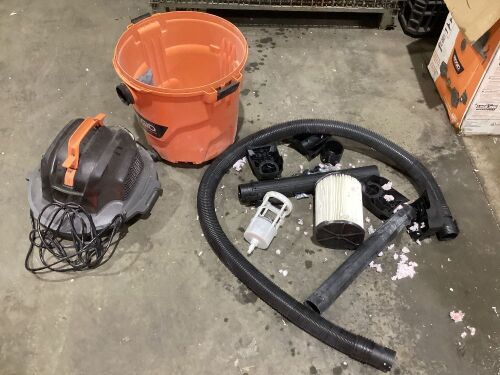 RIGID 12 Gallon 5.0 Peak HP NXT Wet/Dry Shop Vacuum with Filter, Locking Hose and Accessories - Lot 768