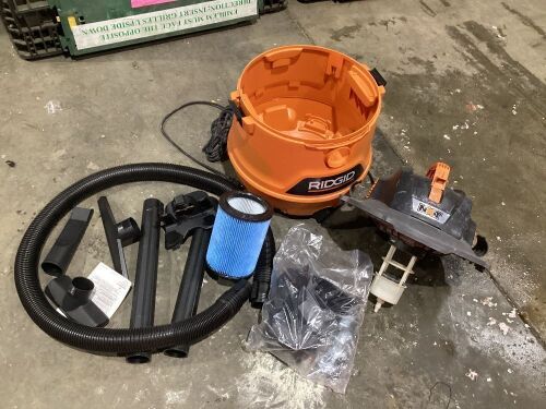 RIGID 14 Gallon 6.0 Peak HP NXT Wet/Dry Shop Vacuum with Fine Dust Filter, Locking Hose and Accessories - Lot 656