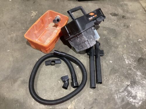 RIGID 4.5 Gallon 5.0 Peak HP ProPack Wet/Dry Shop Vacuum with Fine Dust Filter - Not Original Hose - Lot 1196