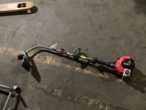 Craftsman 25cc 2-Cycle Gas Powered Curved Shaft String Trimmer - Engine Has Compression - Lot 266