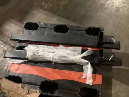 Pallet Forks for Tractor Bucket - Lot 98