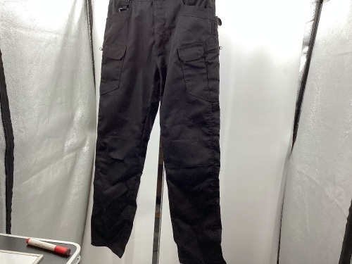 Children's Cargo Pants, Size M - Lot 230