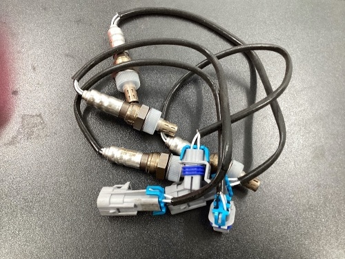 2 Prs Oxygen Sensors, Make/Model Unknown - Lot 250