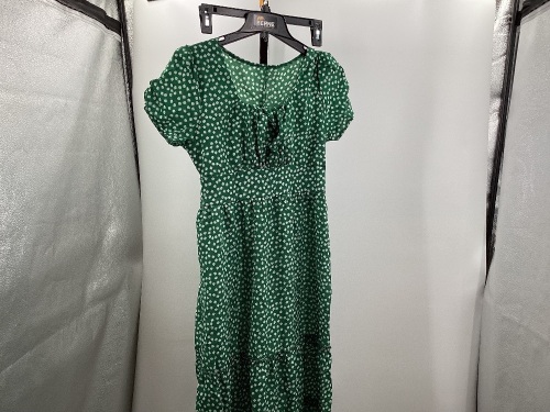 Women's Dress, XL - Lot 255