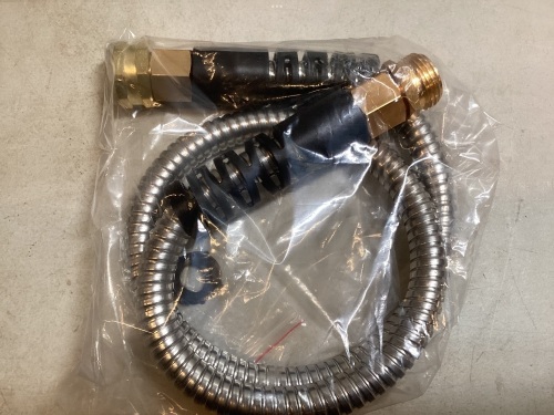 Cesun 3 Feet Metal Garden Hose - Lot 291