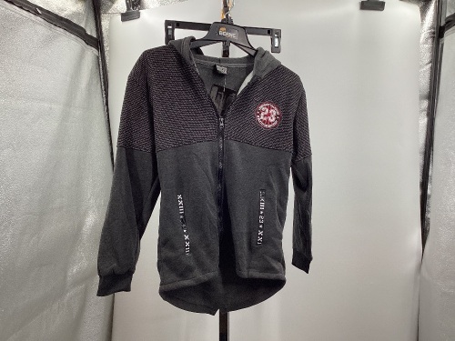 Quad Seven Boys Hoodie, 16/18 - Lot 304