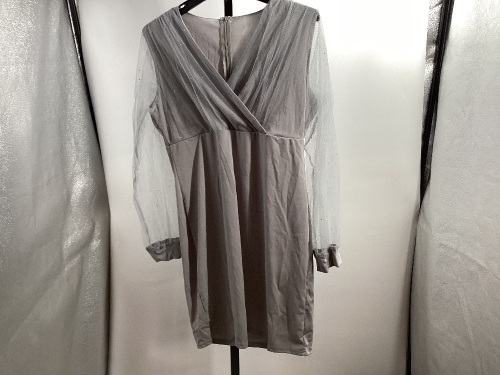 Women's Dress, Size Unknown - Lot 234