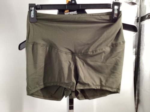 Lot of (3) Women's Fitted Shorts, Small - Lot 283