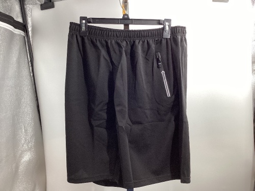 Lot of (2) Men's Shorts, Size Unknown - Lot 146