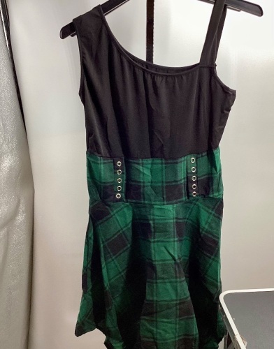 Women's Plaid Dress with Grommets, Size Unknown - Lot 155