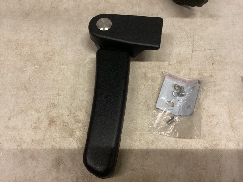 Arm Rest Kit, Make/Model Unknown - Lot 536