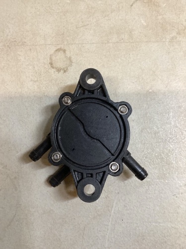 Fuel Oil Pump - Lot 661