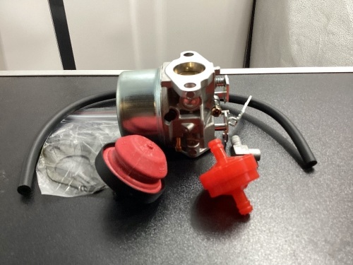 Carburetor - Lot 561