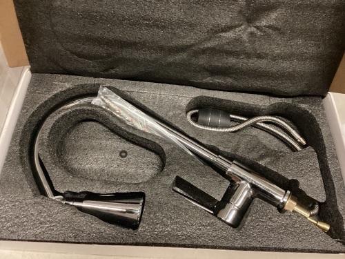 Chrome Kitchen Faucet Pull Out Sprayer Mixer Tap w/ Cover & Soap Dispenser - Lot 670