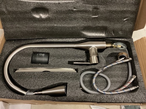 High Arc Kitchen Faucet w/ Pull Down Sprayer - Lot 827