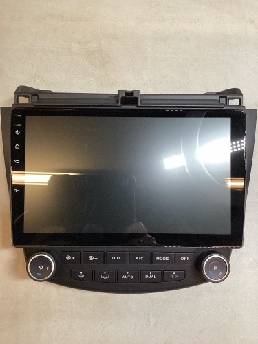 Car Multimedia Player - Lot 754