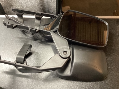 Auto Mirrors, Model Unknown - Lot 122