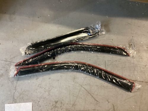 Deebior 4pcs Tape-On, In-Channel Style Dark Smoke Sun/Rain Guard For 2004-2012 Colorado/Canyon Crew Cab - Lot 737