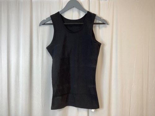 LGTFY, Wet Suit Shirt, M - Lot 234