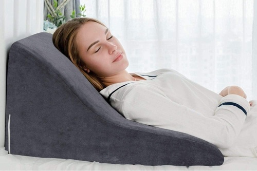 Bed Wedge Pillow with Removable Velvet Cover - Lot 164