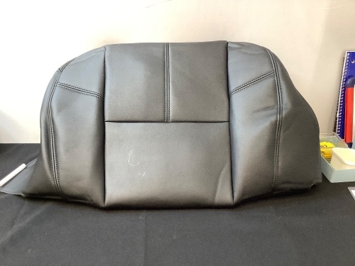 Auto Seat Cover, Unknown Vehicle Specs - Lot 326