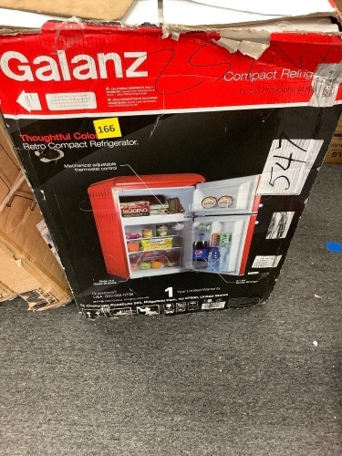 Galanz3.1 cu. ft. Retro Mini Fridge with Dual Door True Freezer in Red - Lot 166