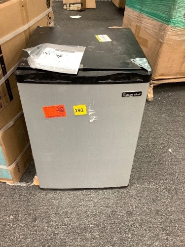 Magic Chef2.6 cu. ft. Mini Fridge in Stainless Look, ENERGY STAR - Lot 191