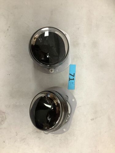Mounted Lights - Lot 71