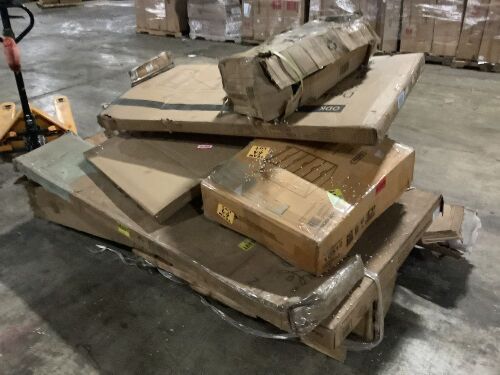 Pallet of Salvage Items - Items May be Broken or Incomplete - Lot 372