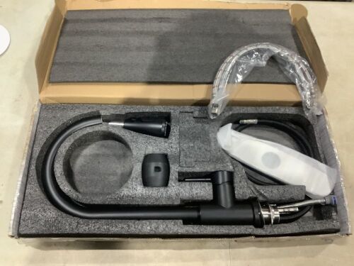 Pull Down Kitchen Faucet - Lot 770