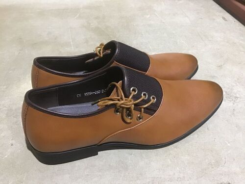 Men's Pointed Toe Dress Shoes, Unknown Size - Lot 578