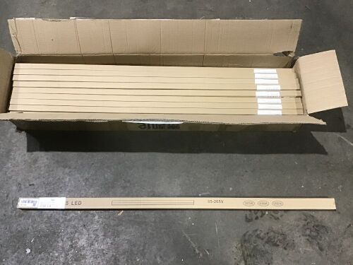 Case of (20) LED Tube Lights  - Lot 376
