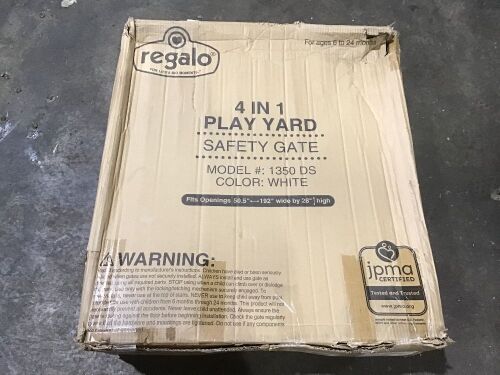 4 in 1 Play Yard Safety Gate  - Lot 471