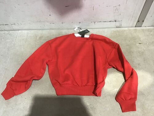 Case of (25) Wild Fable Women's Crew Neck Sweatshirt, Multiple Sizes  - Lot 613