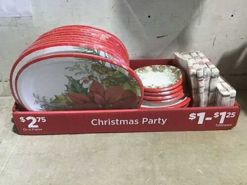 Lot of Christmas Party Paper Plates & Napkins - Lot 985