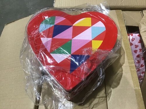 Case of (12) Spritz Heart Shaped Tins - Lot 464