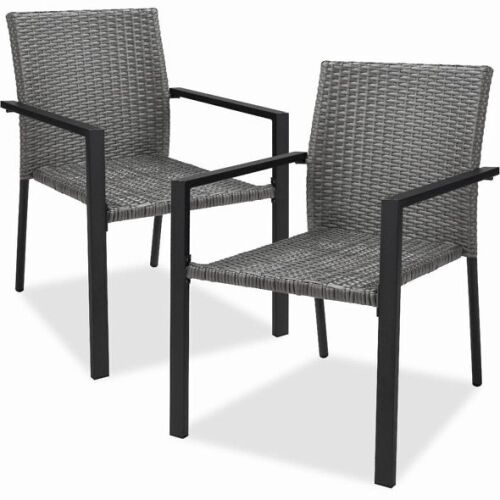 Set of 2 Stackable Wicker Chairs - Lot 209